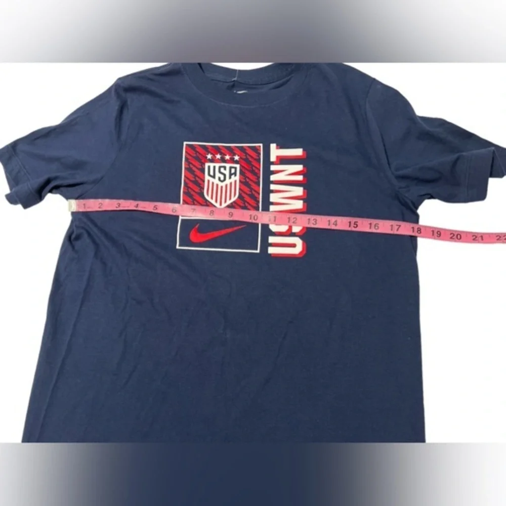 Nike USWNT Big Kids boys Soccer T-Shirt tee women’s soccer team size XL navy‎